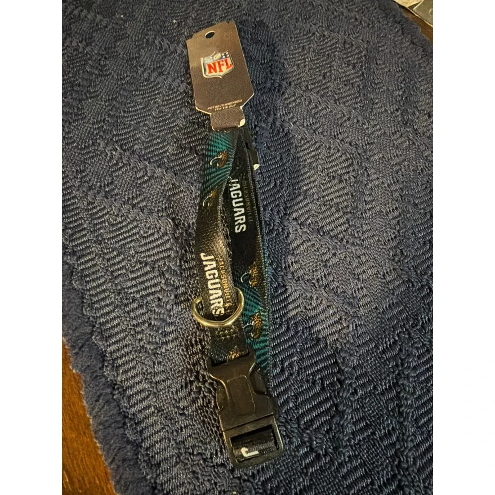 NFL Jacksonville Jaguars Adjustable Dog Collar Teal Black Medium